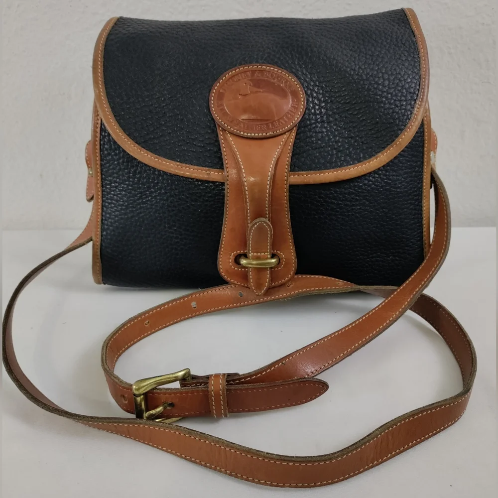 Dooney & Bourke Vintage All Weather Leather Essex Black Tan Crossbody Bag - Picture 1 of 11